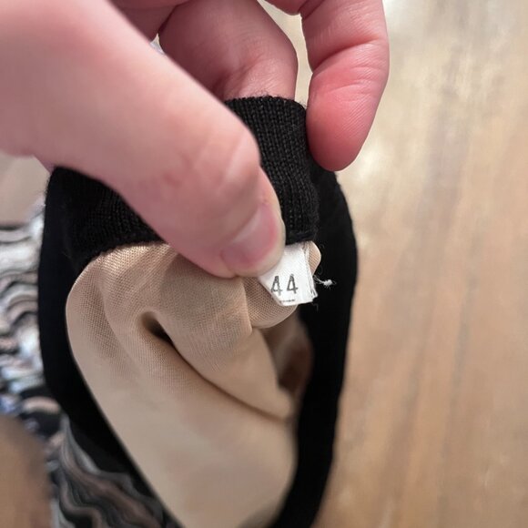 Vintage Missoni Skirt - Knee Length - Neutrals Pattern RARE - Picture 3 of 5